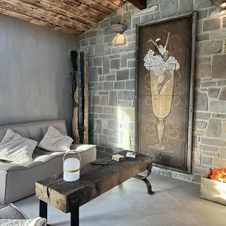 Chez Brigitte Holiday home *